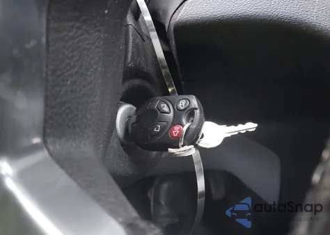 2016 Ford Transit-250 z USA, uszkodzony, nr VIN 1FTYR3XM5GKB33662